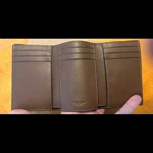 NWT Coach Trifold Brown Leather
